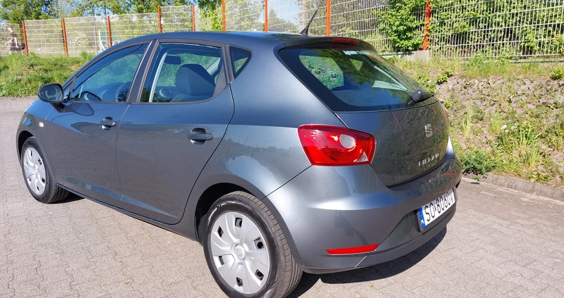 Seat Ibiza cena 25000 przebieg: 265000, rok produkcji 2017 z Sosnowiec małe 211